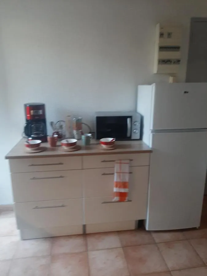 Maison 100 M2, Terrasse 25 M2, Clim, 3 Chbs Avec Tv, Parking Pierrelatte