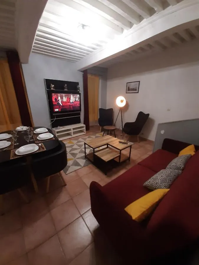 Apartment Maison 100 M2, Terrasse 25 M2, Clim, 3 Chbs Avec Tv, Parking Pierrelatte