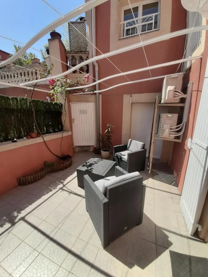 Maison 100 M2, Terrasse 25 M2, Clim, 3 Chbs Avec Tv, Parking Pierrelatte