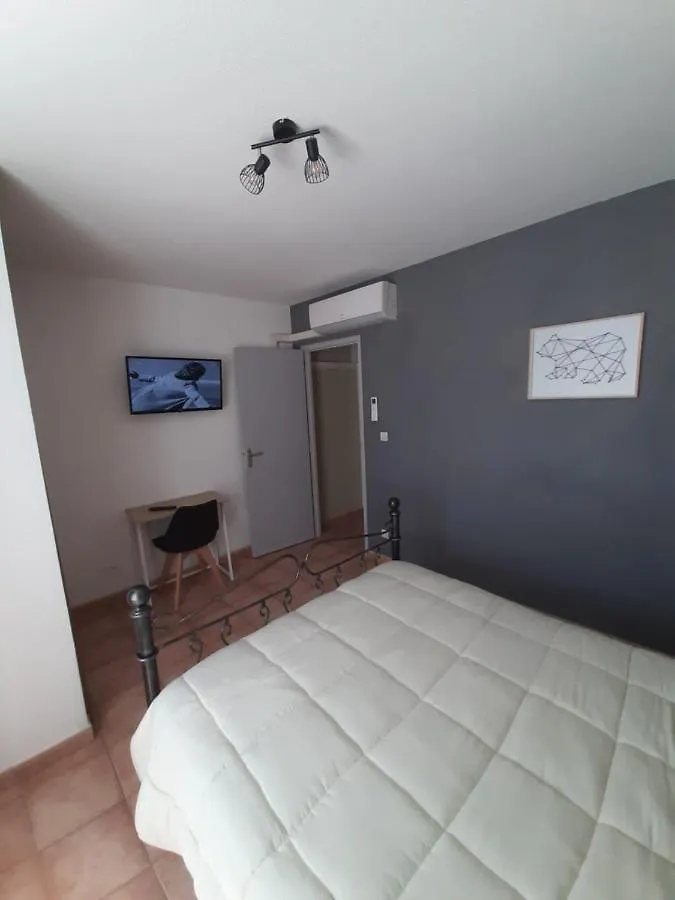 Apartment Maison 100 M2, Terrasse 25 M2, Clim, 3 Chbs Avec Tv, Parking Pierrelatte France