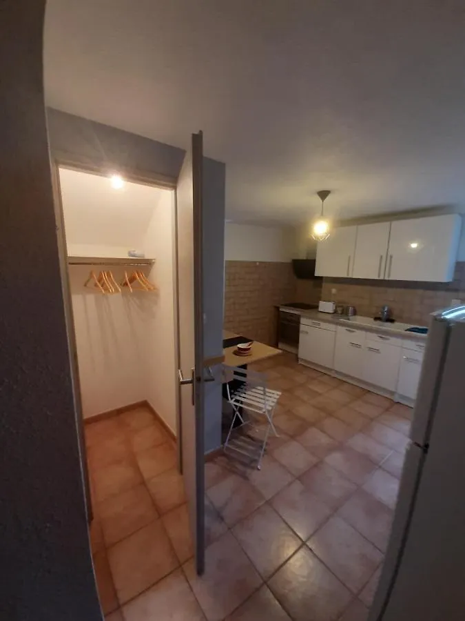 Apartment Maison 100 M2, Terrasse 25 M2, Clim, 3 Chbs Avec Tv, Parking Pierrelatte