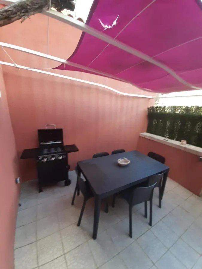 Maison 100 M2, Terrasse 25 M2, Clim, 3 Chbs Avec Tv, Parking Pierrelatte 0*,  France