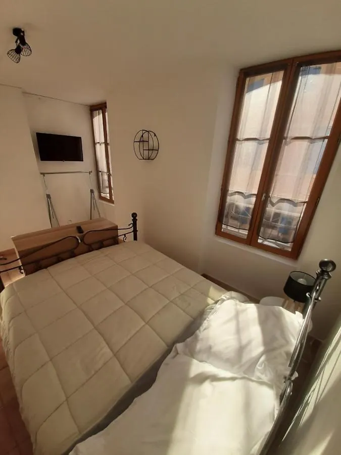 Maison 100 M2, Terrasse 25 M2, Clim, 3 Chbs Avec Tv, Parking Pierrelatte